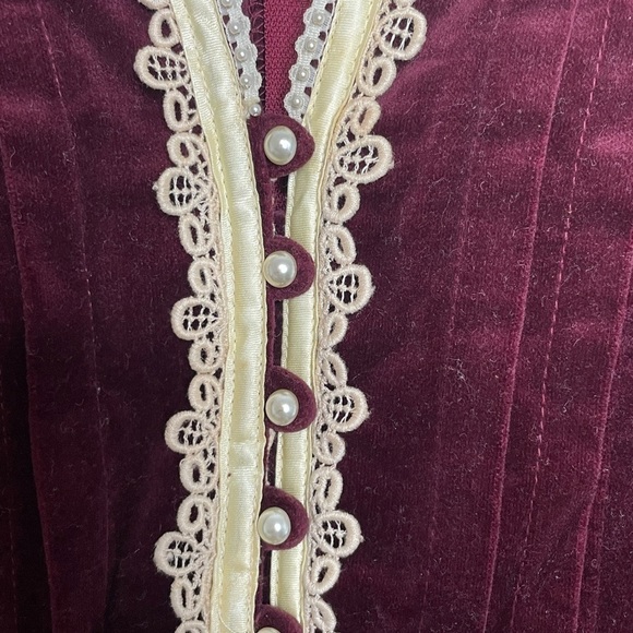 Gunne Sax dress midi vintage velvet sz 7 puff long sleeve burgundy 1970’s - Picture 3 of 11
